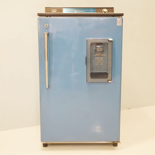 sanyo/サンヨー 冷蔵庫 1974年製