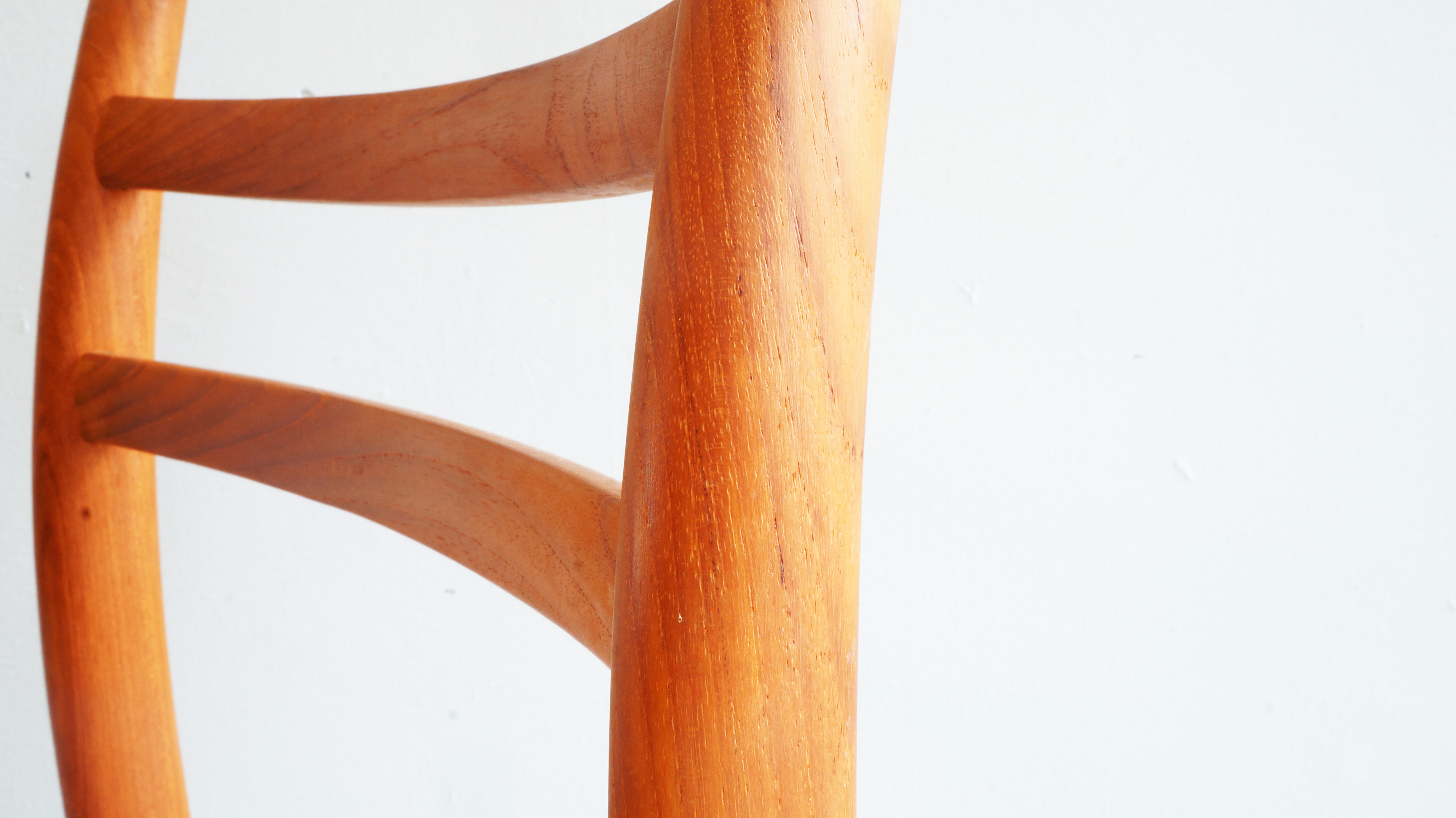 Teak Wood Dining Chair/ チーク材 ダイニングチェア