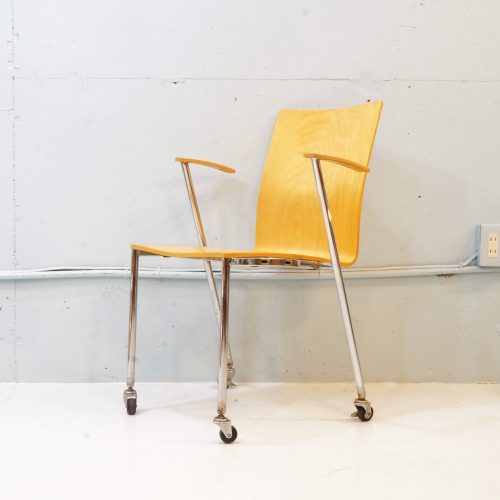 P.O.KORHONEN Oy Caster Arm Chair / コルホネン キャスター付き アームチェア