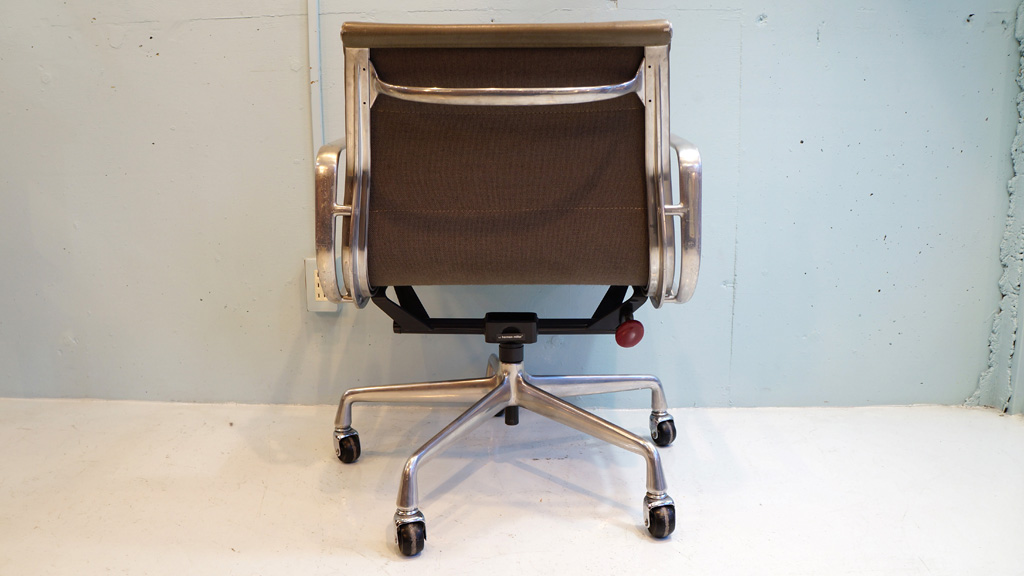 Herman Miller Soft pad Group Management Chair
