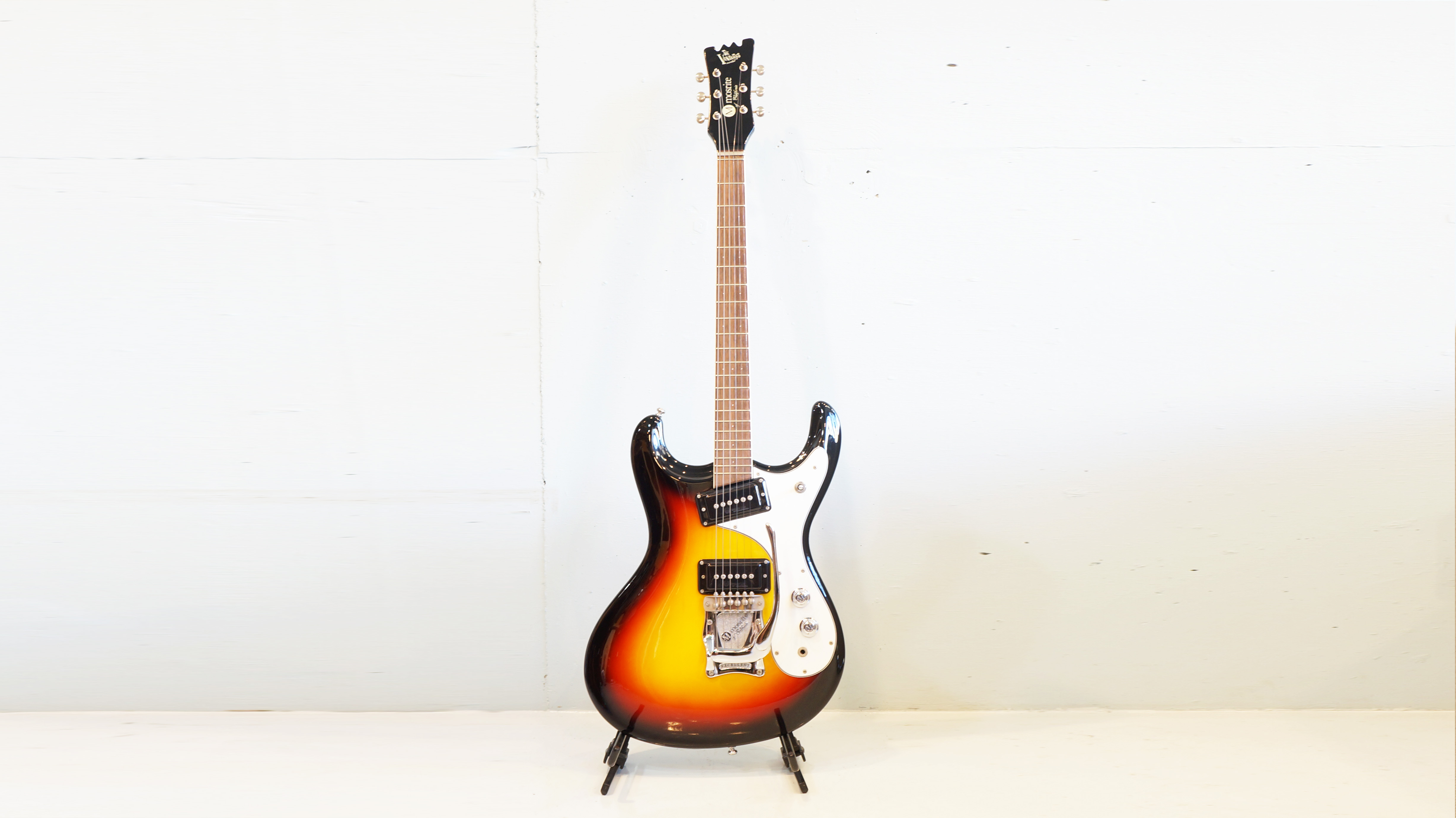 Mosrite Electric Guitar EXECELLENTE 65 made by KUROKUMO ...