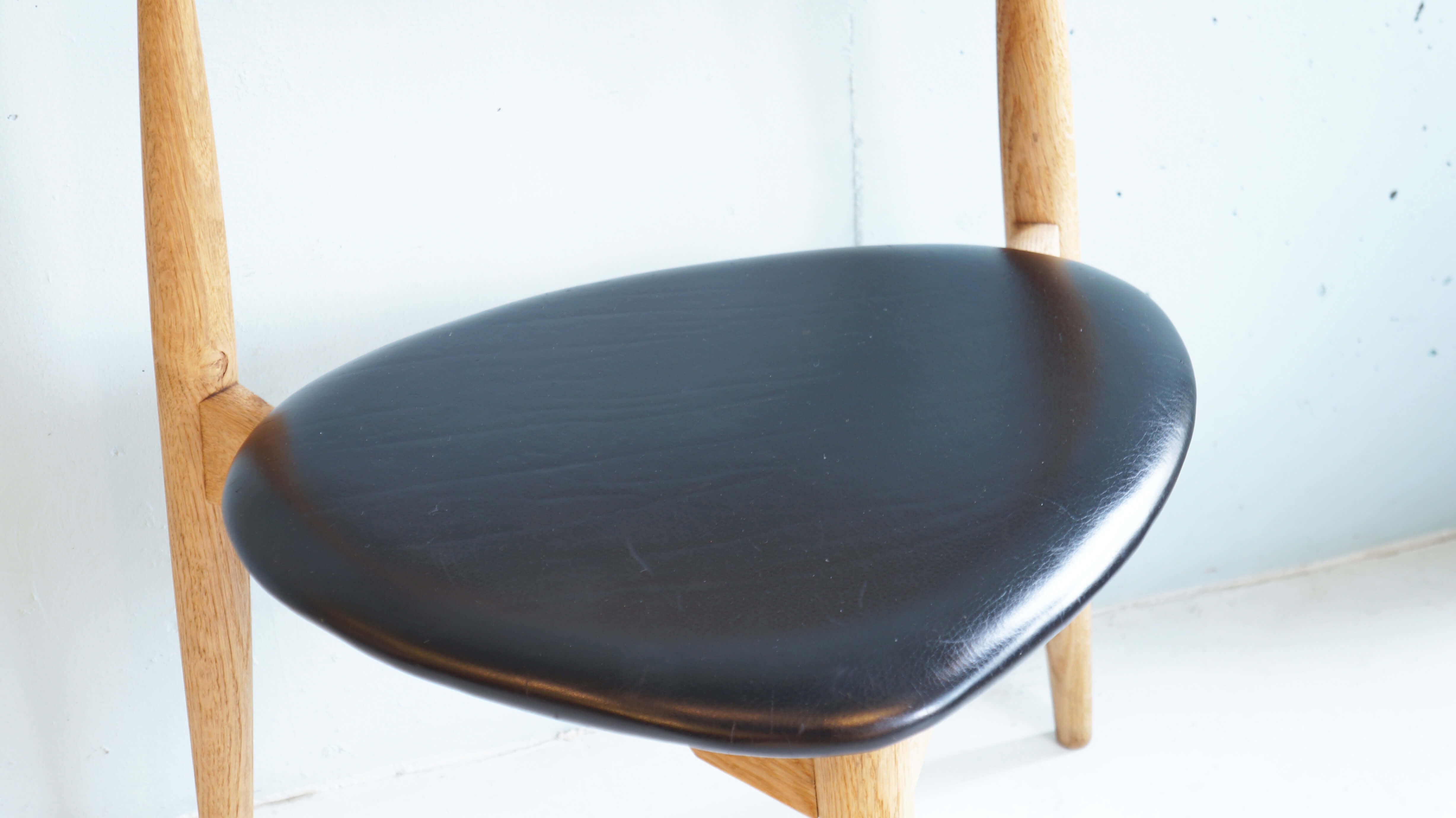 Fritz Hansen Heart Chair FH-4104 designed by Hans J. Wegner/フリッツ・ハンセン ハートチェア FH-4104 ハンス・J・ウェグナー デザイン