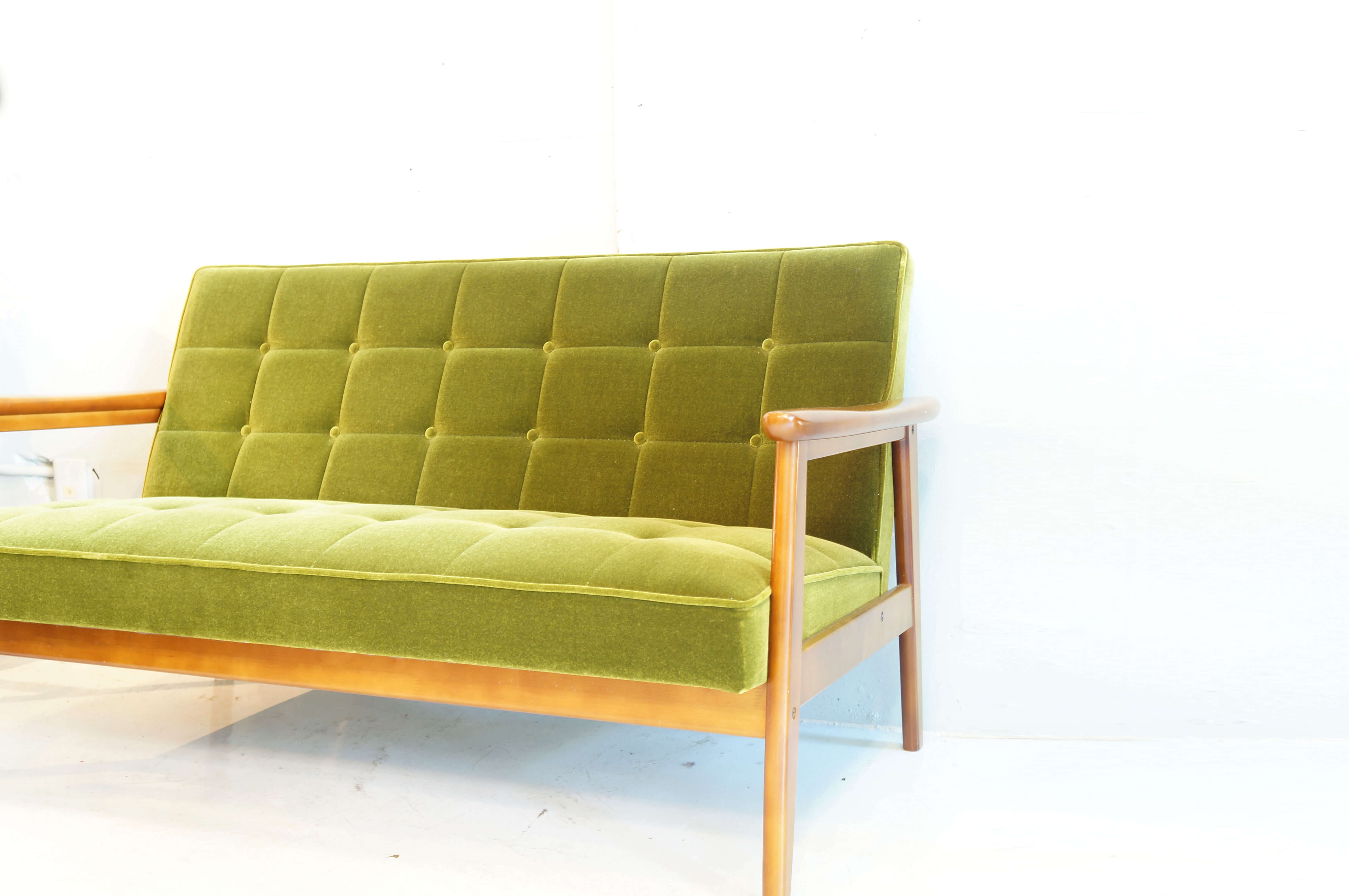 KARIMOKU 60 K CHIAR 2SEATER SOFA MOQUETTE GREEN / カリモク60 K 