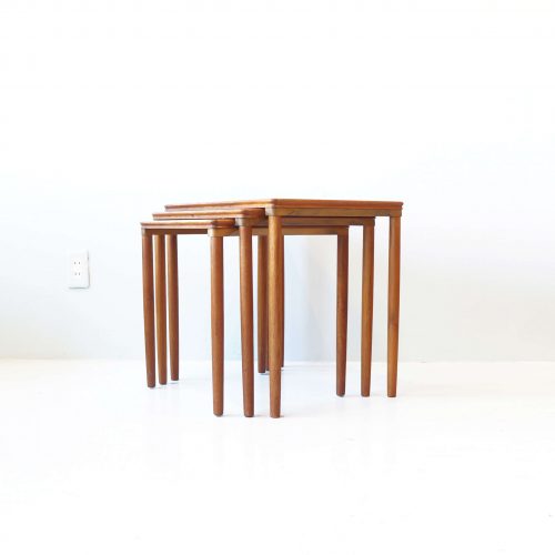 DANISH VINTAGE NEST TABLE / ネストテーブル デンマーク ビンテージ