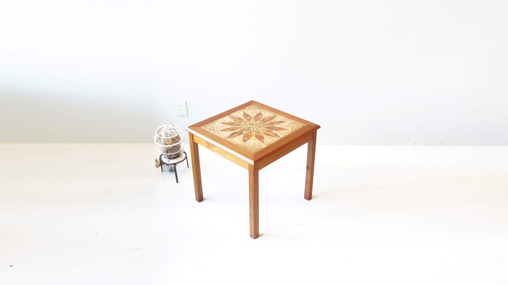 Danish Vintage Toften Tile Top Table / ヴィンテージ タイルトップ