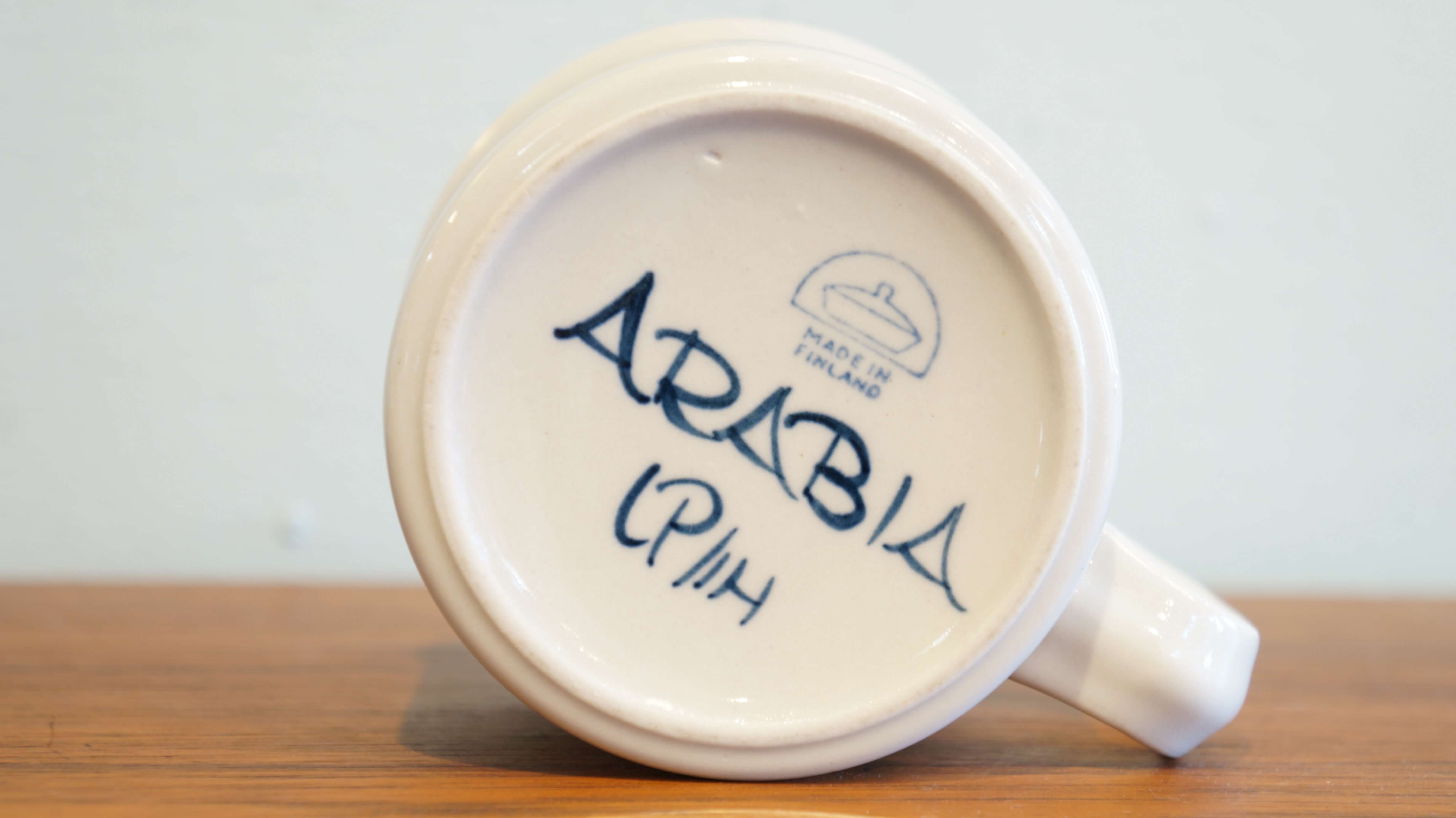 ARABIA "anemone" mug cup 360ml/アラビア "アネモネ" マグカップ 360ml