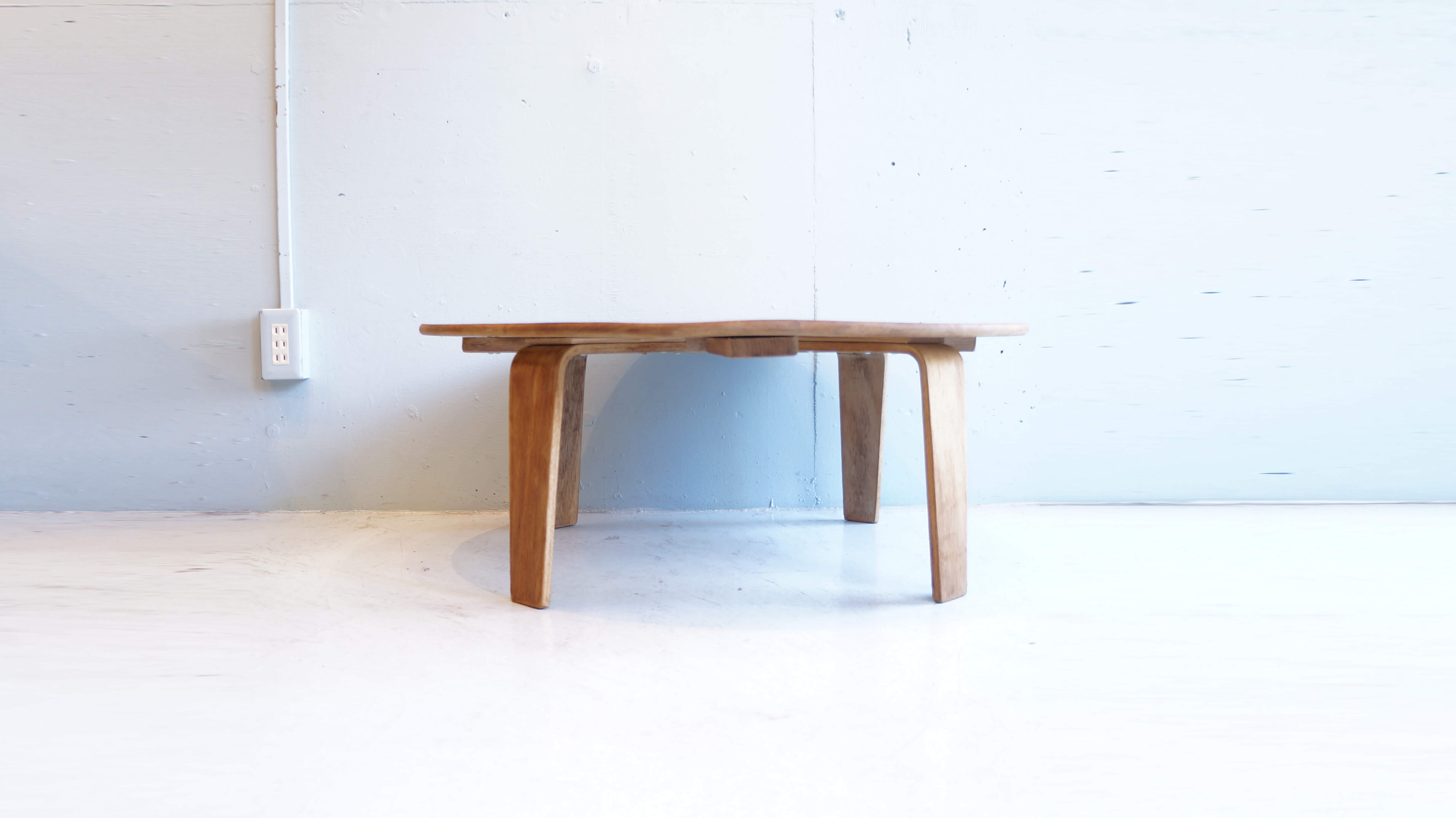 Re make WOOD ROUND LOW TABLE / リメイク 丸型 ローテーブル
