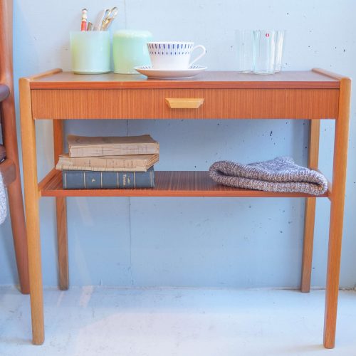 SWEDISH VINTAGE SIDE CHEST TABLE/スウェーデン ヴィンテージ サイド チェスト テーブル