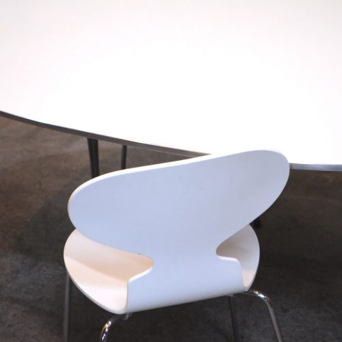 FRITZ HANSEN ANT CHAIR WHITE COLOR DESIGN BY Arne Emil Jacobsen / フリッツハンセン アント(アリンコ)チェア ホワイト アルネ ヤコブセン デザイン