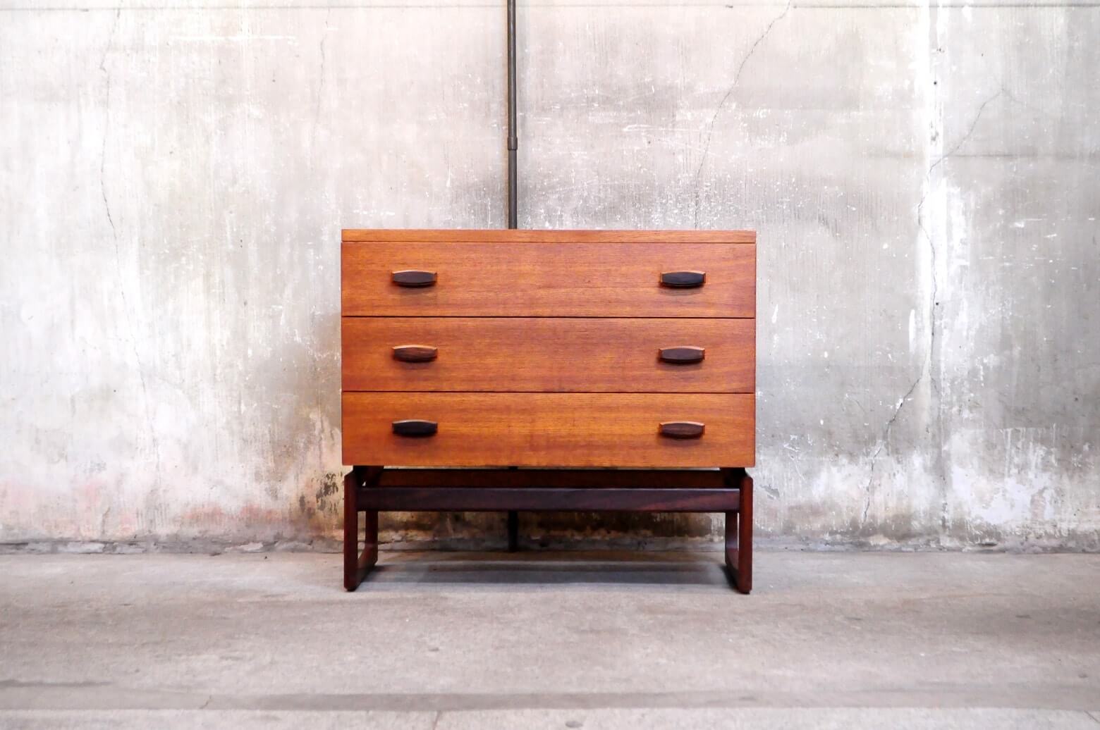 1950s vintage E GOMME G PLAN SERIES 3 Drawer CHEST / ビンテージ ジープラン チェスト