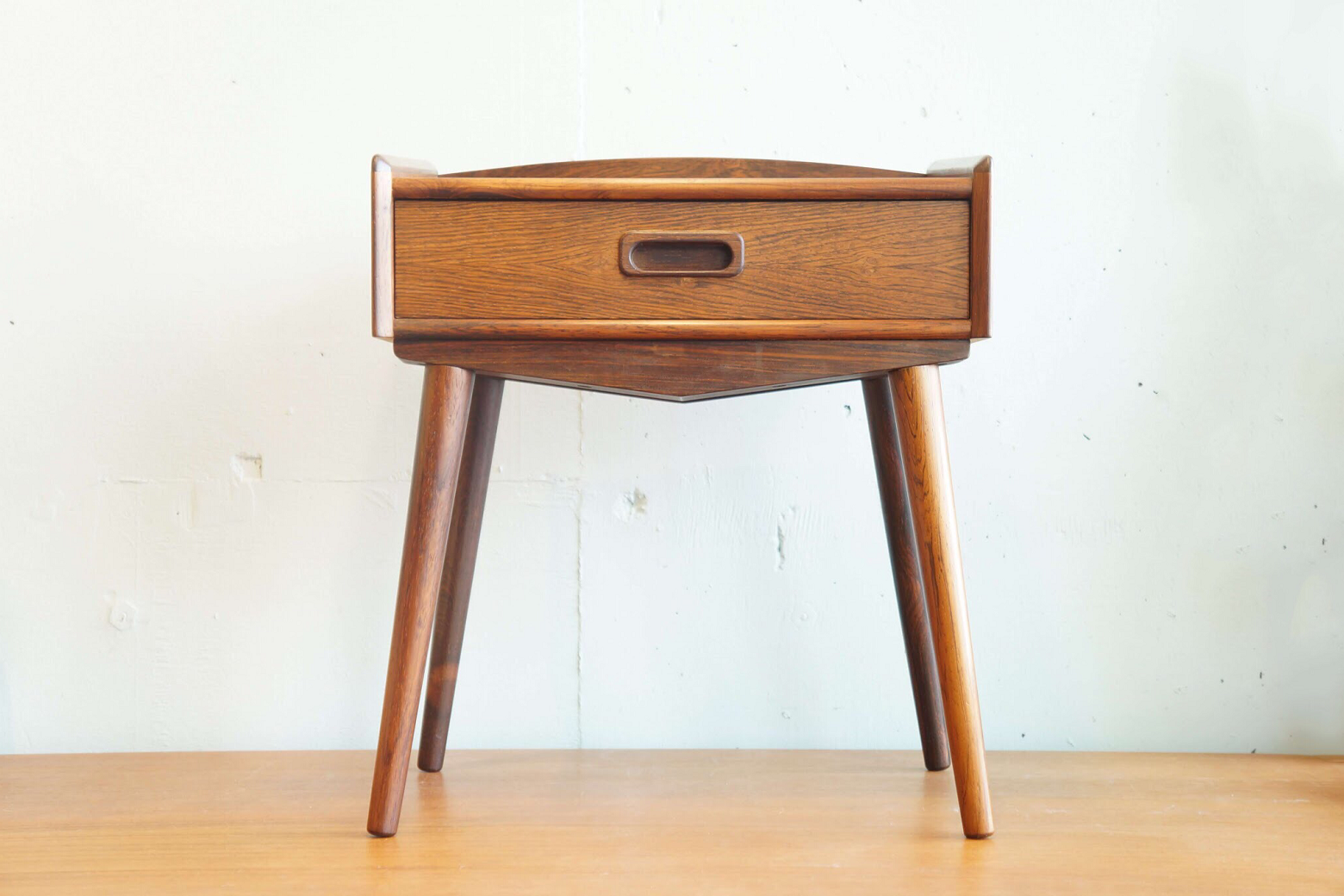 Danish Vintage Side Table Rosewood/デンマークヴィンテージ サイドテーブル ローズウッド