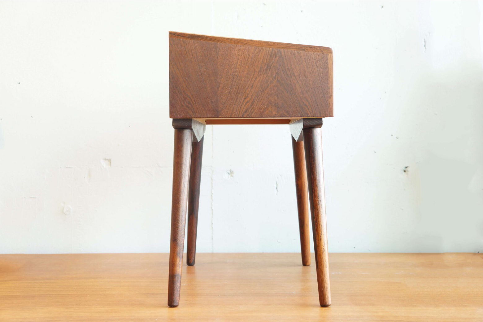 Danish Vintage Side Table Rosewood/デンマークヴィンテージ サイドテーブル ローズウッド
