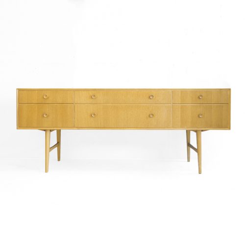 UK Vintage Meredew Oakwood Sideboard/イギリス ヴィンテージ メレデュー オーク材 サイドボード