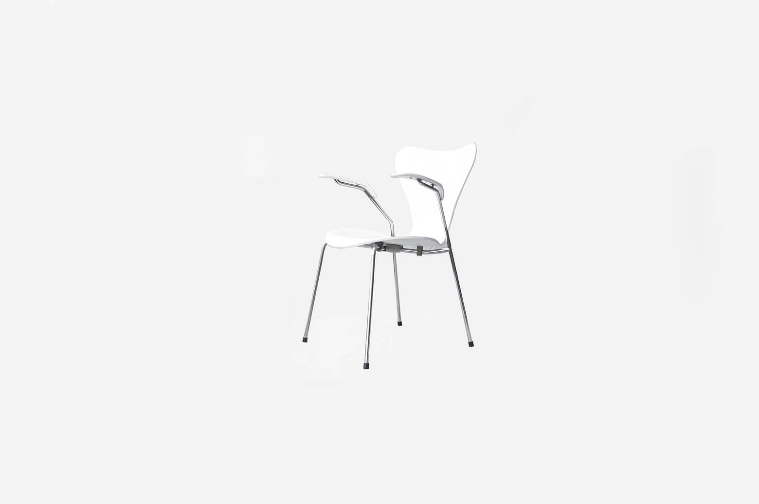 Fritz Hansen Series7 Armchair/フリッツハンセン セブンチェア アーム付き ホワイト 北欧 家具 椅子 3