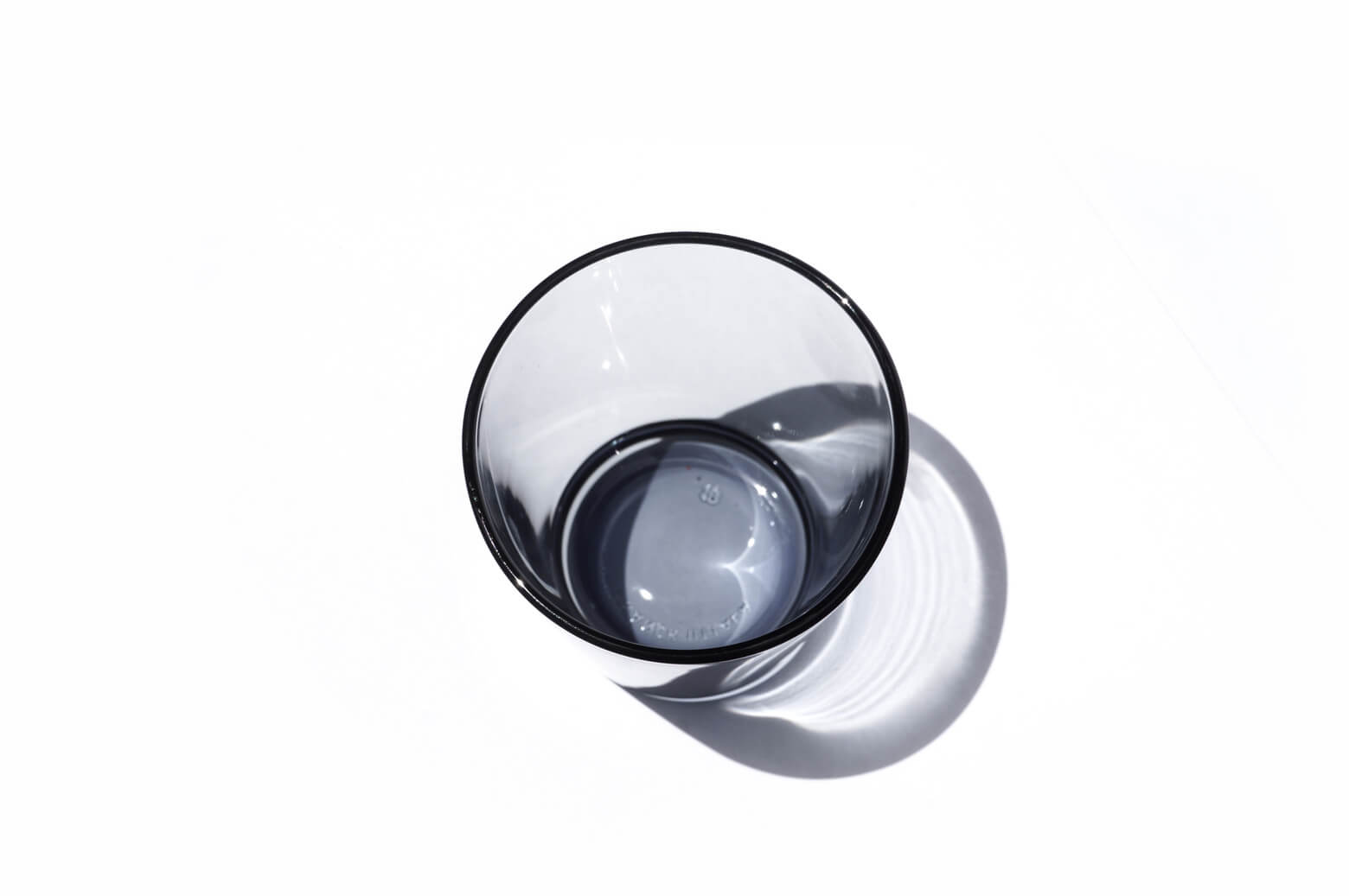 Iittala Kartio Gray Tumbler Glass / イッタラ カルティオ グレー タンブラー グラス 北欧食器