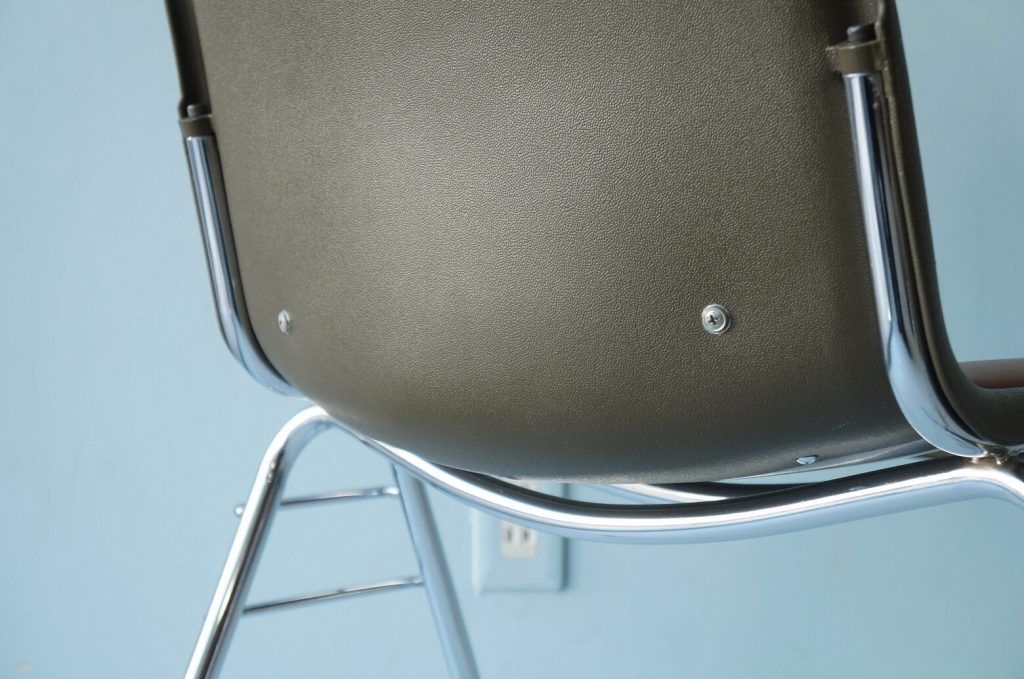 DUTCH STACKING CHAIR オランダ スタッキングチェア