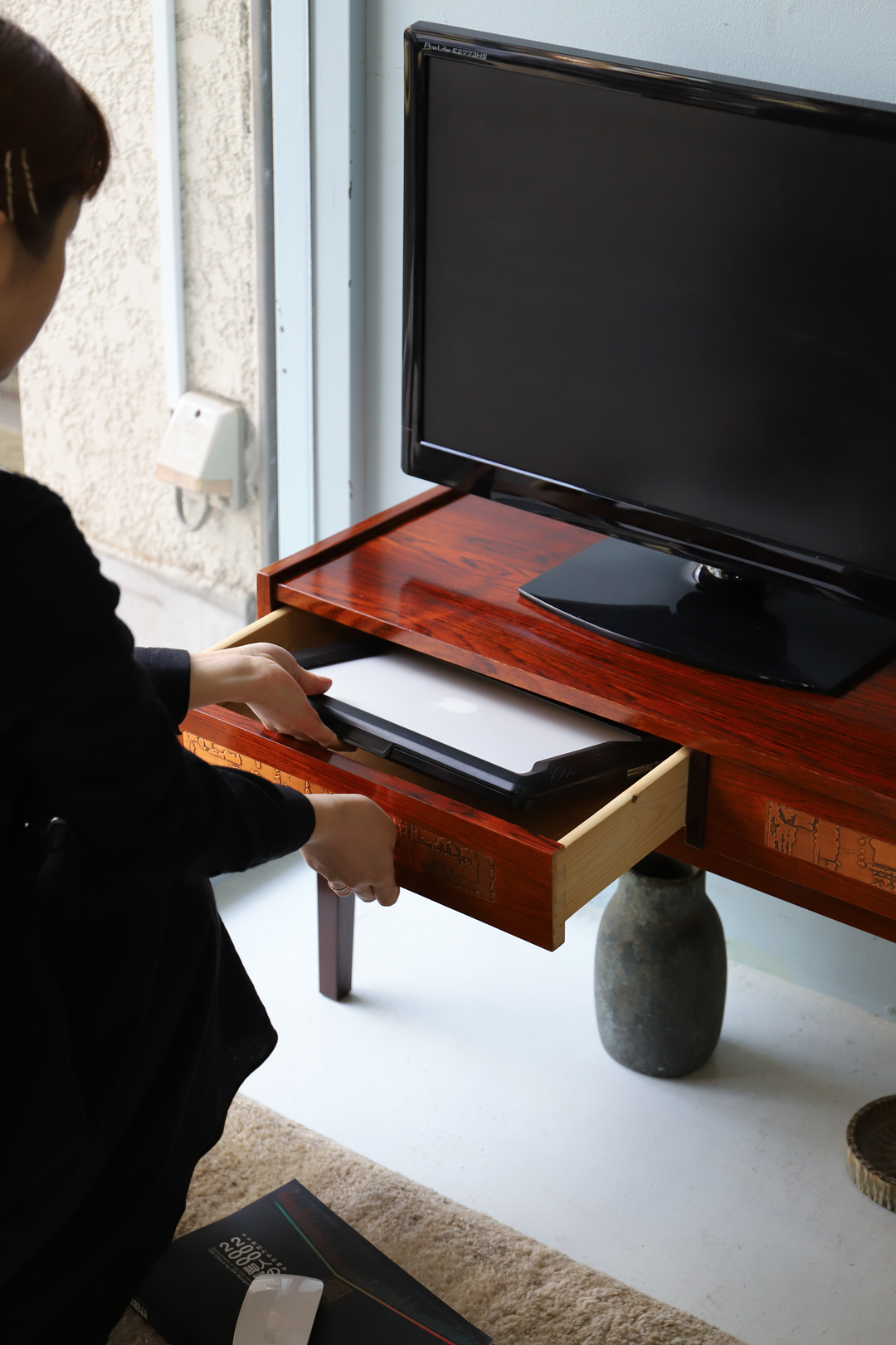 Danish Vintage Low Console Rosewood with Copper/デンマーク ヴィンテージ ローコンソール チェスト TVボード ロースウッド ミッドセンチュリー 北欧家具