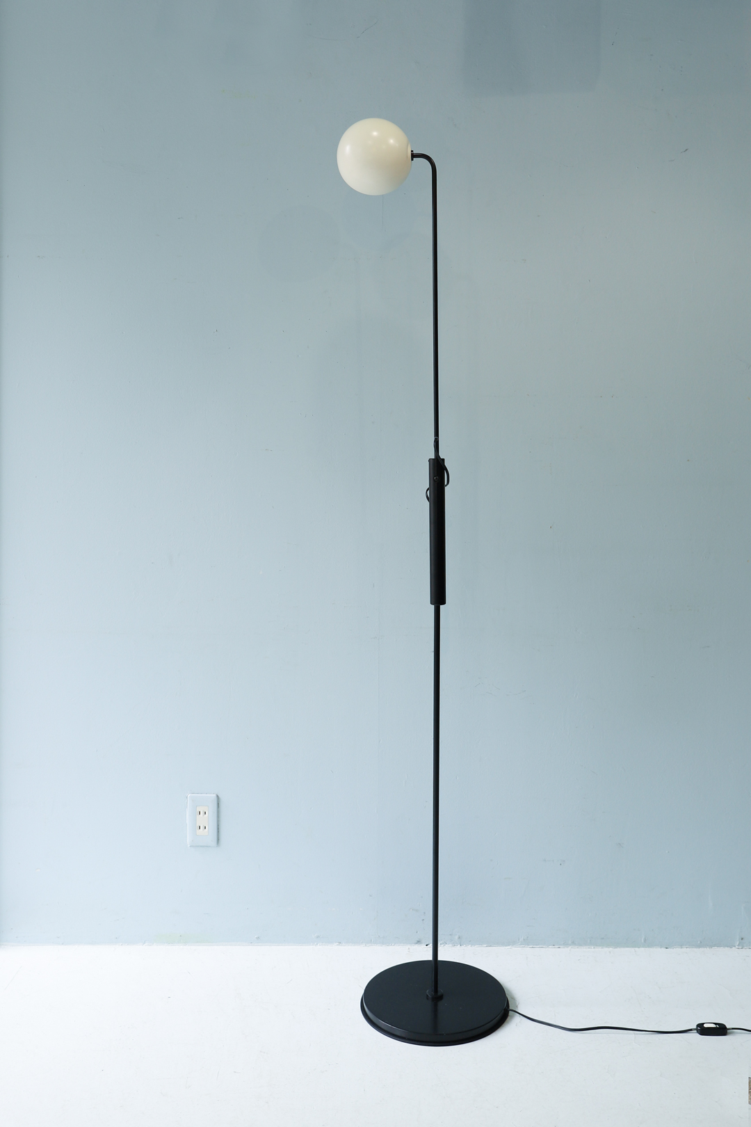 KOIZUMI Floor Stand Light Modern Design/コイズミ フロアスタンド ライト 照明 モダンデザイン