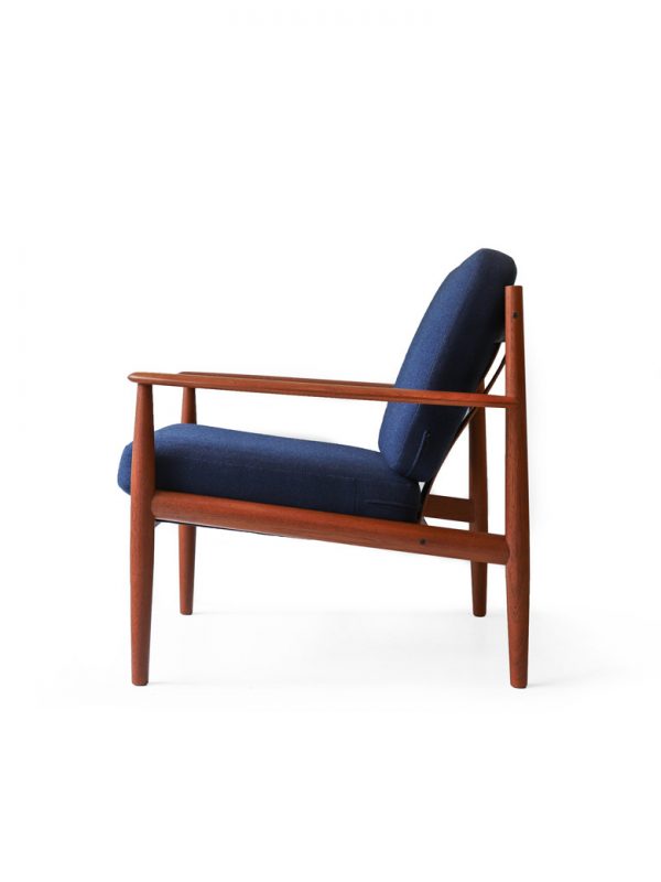 椅子 vintage rattan easy chair Vintage Rattan Easy Chair – Stowaway London