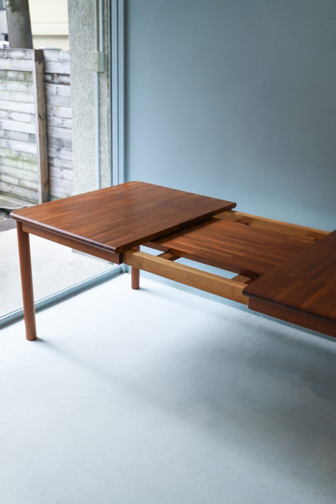 ヴィンテージ エクステンション ダイニングテーブル チーク材 伸長