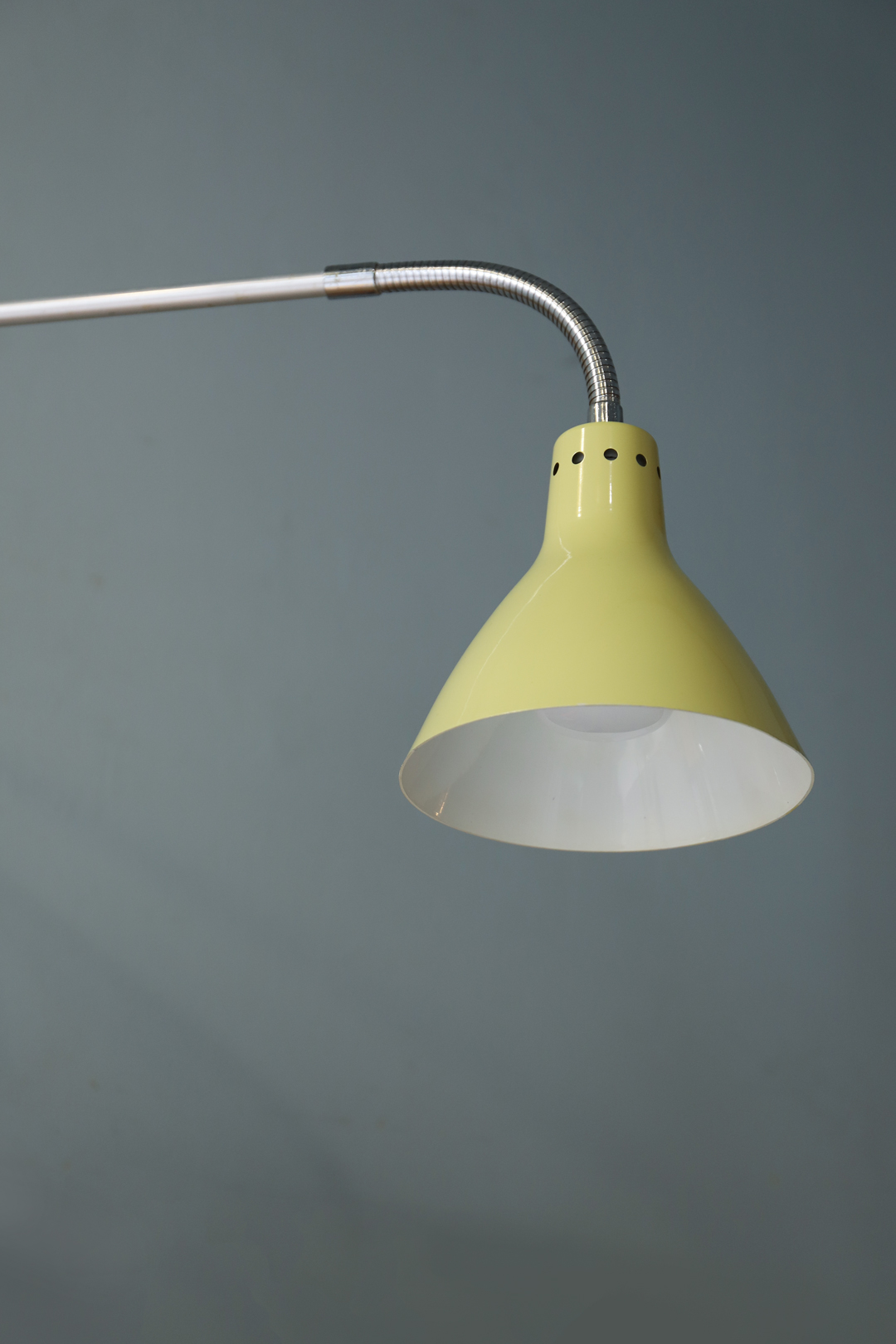 Vintage Industrial Yellow Wall Lamp/ヴィンテージ ウォールランプ インダストリアルデザイン 間接照明 インテリア レトロ