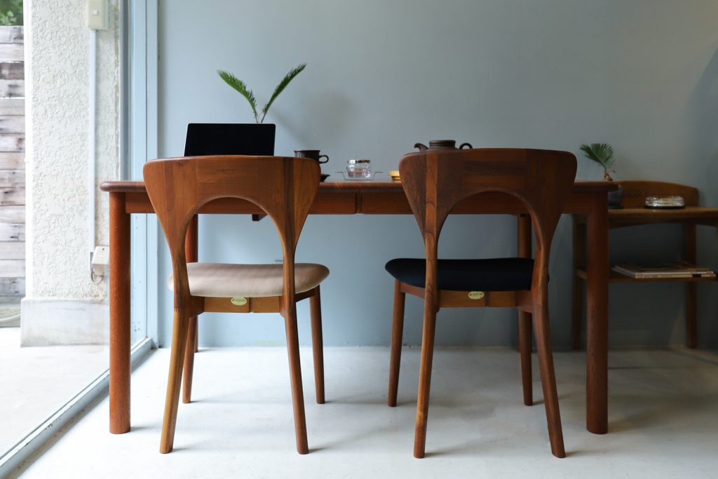 デンマーク ヴィンテージ ダイニングチェア ピーター ニールス・コフォード 椅子 北欧家具 チーク材/Danish Vintage Dining  Chair Peter by Niels Koefoed for KOEFOEDS HORNSLET | FURUICHI/古一