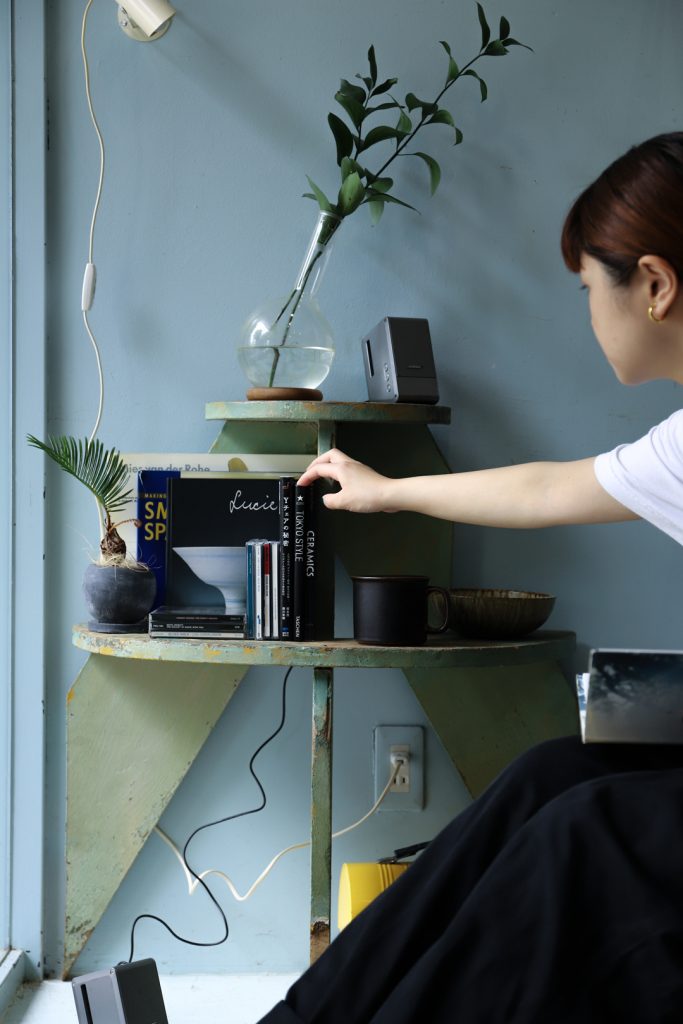 ヴィンテージ コーナーラック ディスプレイラック 棚 シャビーシック