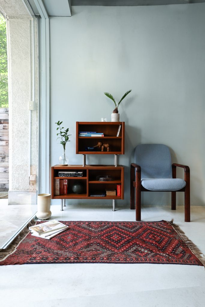 ジャパンヴィンテージ スモールサイドボード テレビボード チーク材 北欧モダンデザイン/Japanese Vintage Teakwood Small  Sideboard | FURUICHI/古一