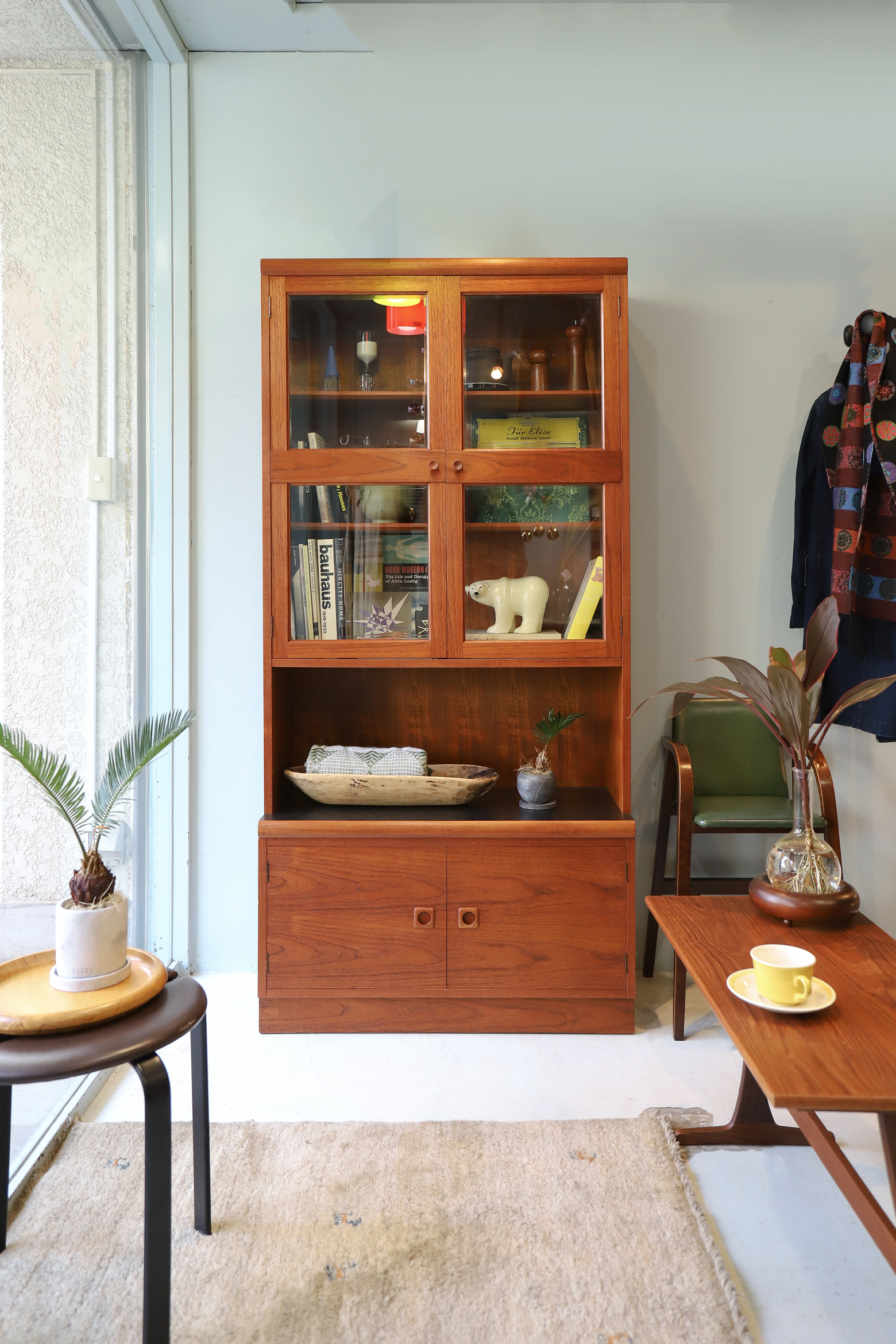 Vintage Teakwood Glass Cabinet・Book Case/ジャパンヴィンテージ ブックケース ガラスキャビネット 本棚 チーク材 レトロモダン