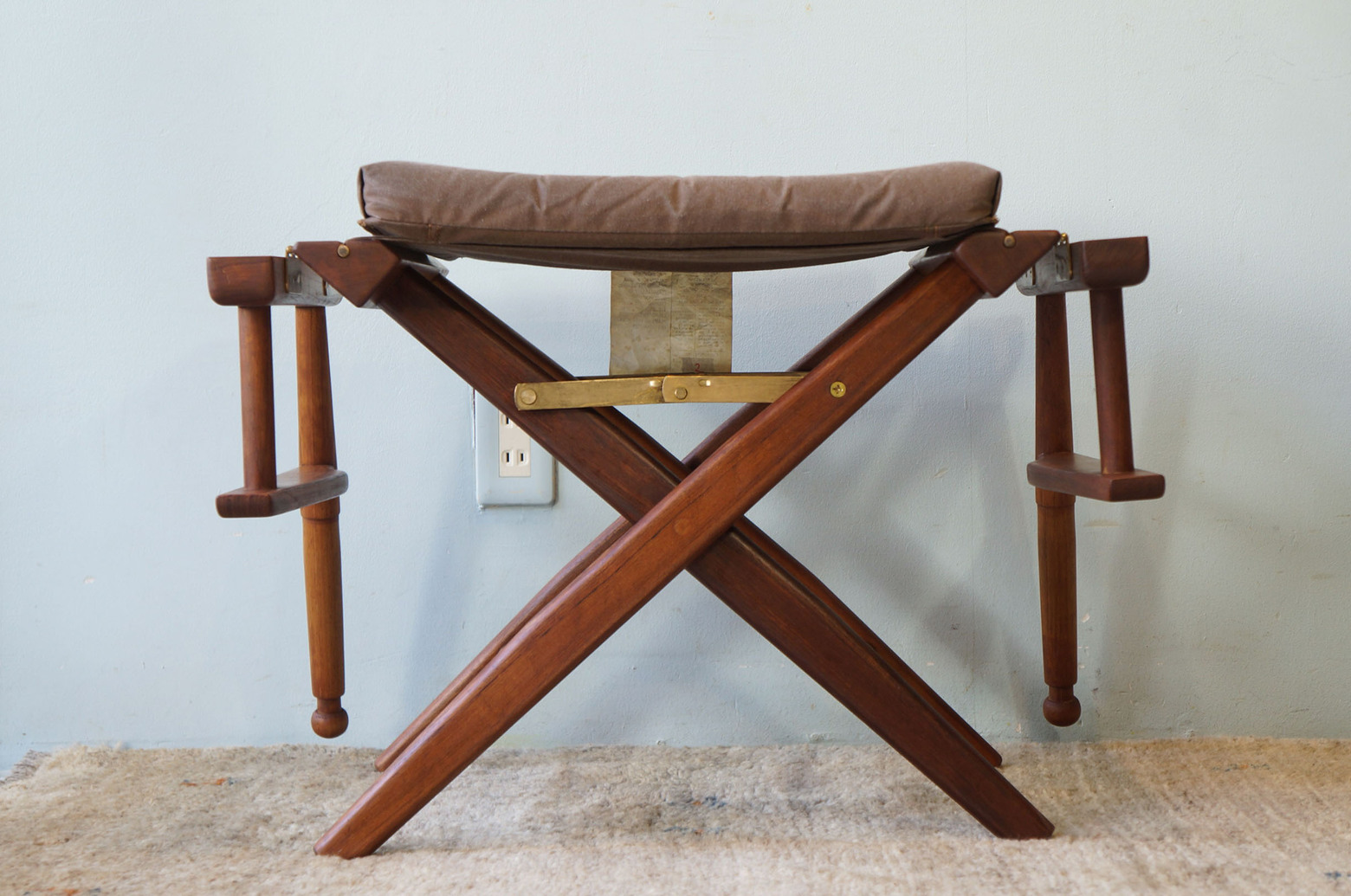 Wooden Director’s Chair/ディレクターズチェア 折りたたみ 椅子 USモダン アウトドア 1