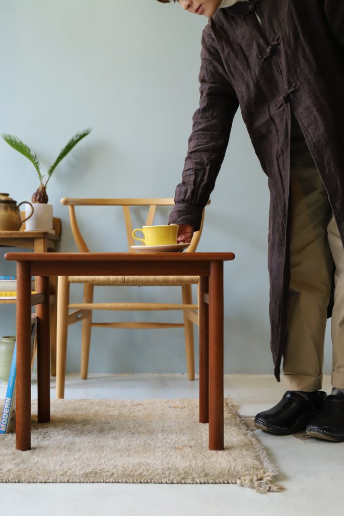 デンマーク ヴィンテージ サイドテーブル チーク材 北欧家具 シンプル