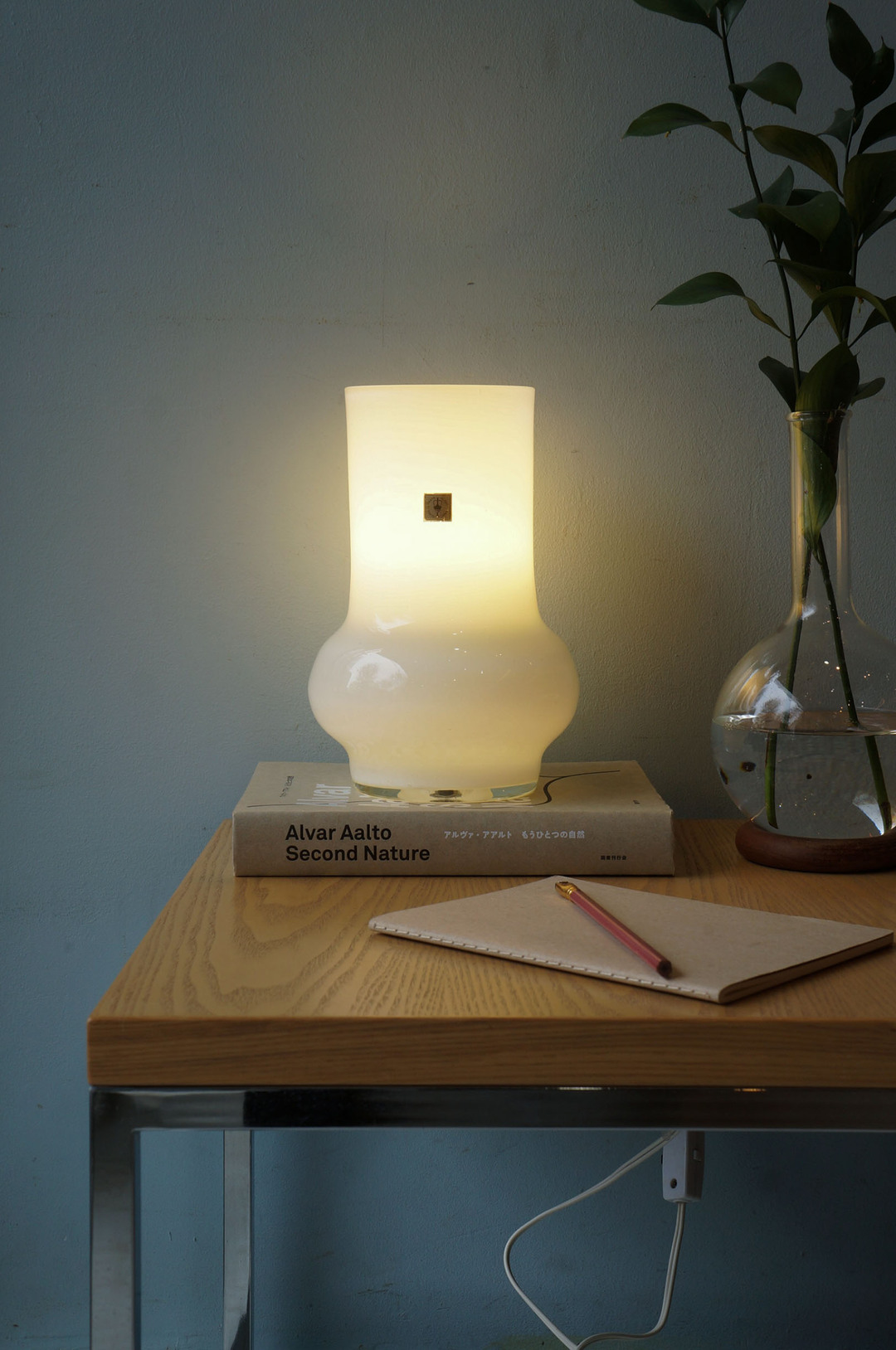 Japanese Vintage IWATA Glass Table Lamp/岩田ガラス テーブルランプ 照明 レトロモダン インテリア ジャパンヴィンテージ ホワイト