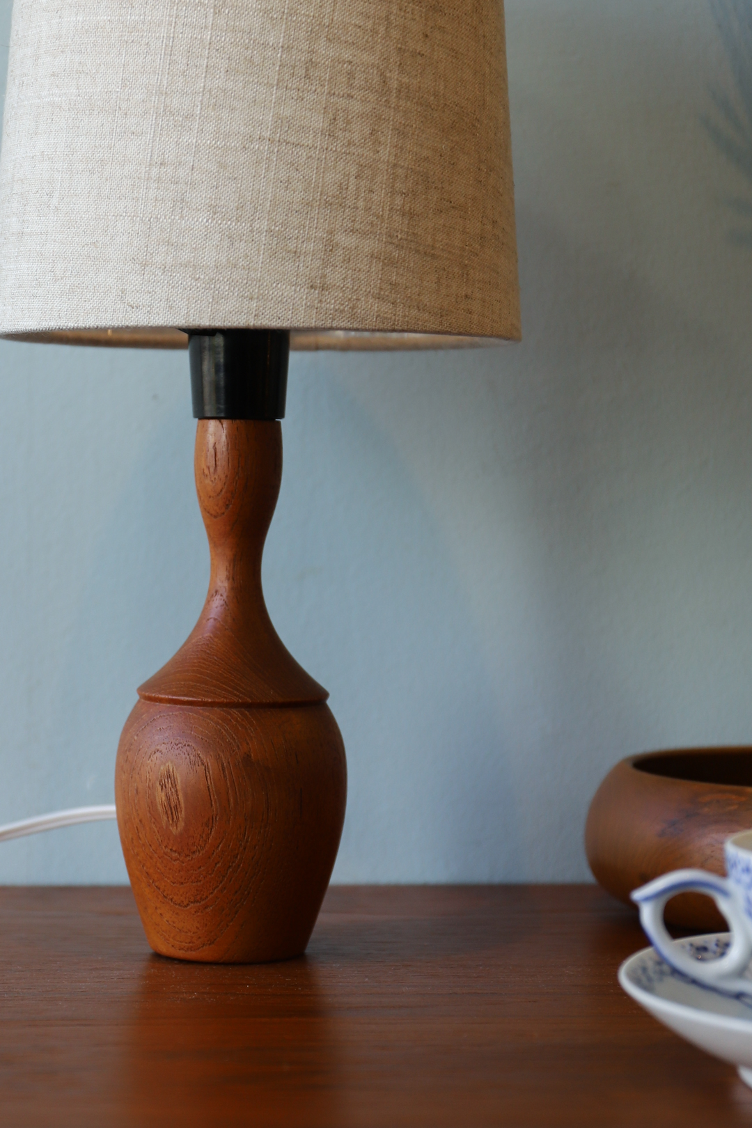 Danish Vintage Teakwood Mini Table Lamp/デンマークヴィンテージ テーブルランプ チーク材 照明 北欧モダン インテリア ナチュラル