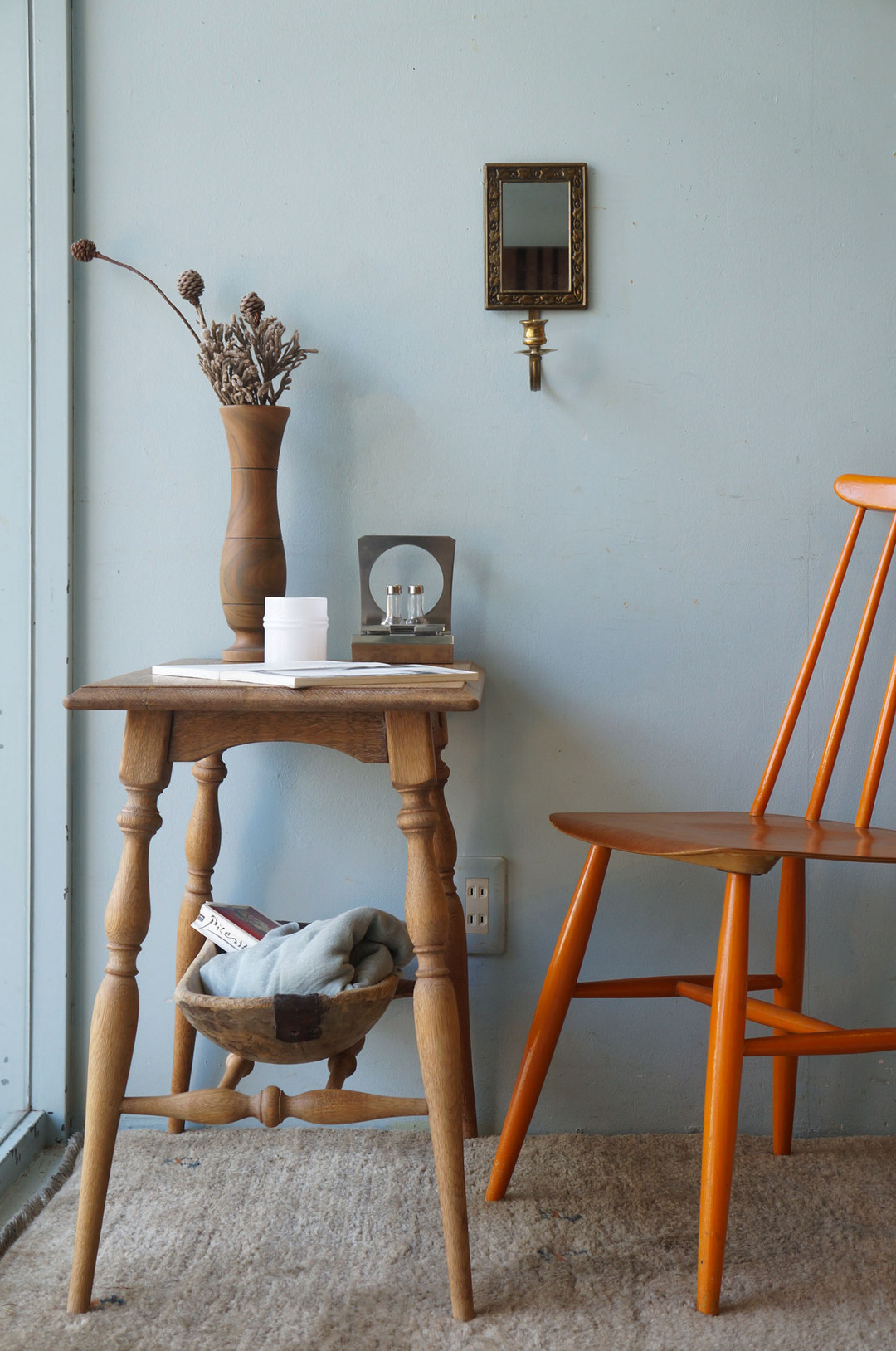 UK Antique Oakwood Side Table/イギリスアンティーク サイドテーブル オーク材 花台 ターンドレッグ シャビーシック