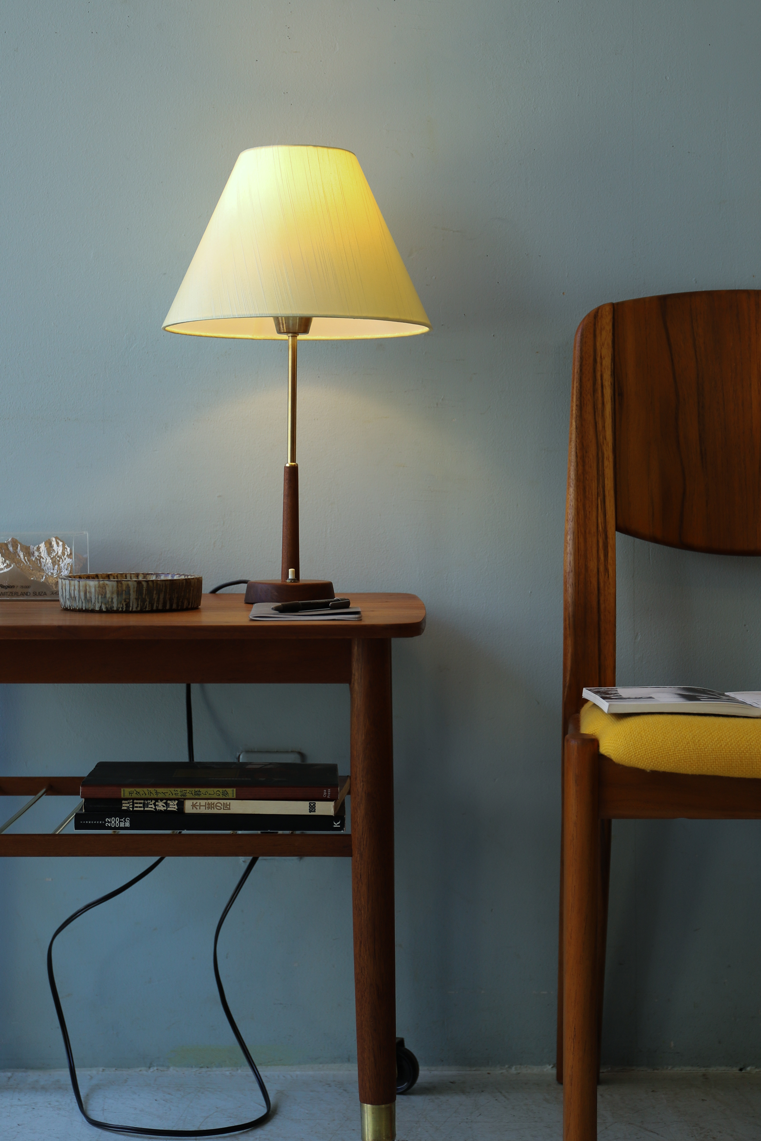 Swedish Vintage Table Lamp Midcentury Modern/スウェーデンヴィンテージ テーブルランプ 間接照明 インテリア ミッドセンチュリー 北欧デザイン