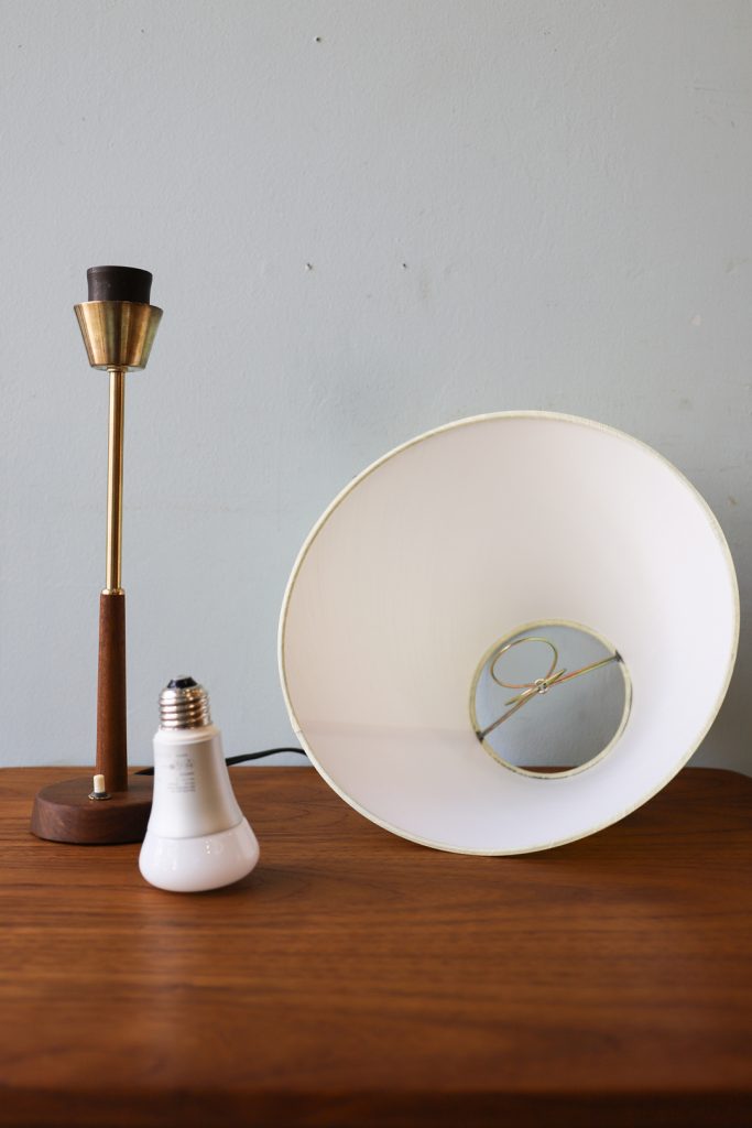 スウェーデンヴィンテージ テーブルランプ 間接照明 インテリア ミッドセンチュリー 北欧デザイン/Swedish Vintage Table Lamp  Midcentury Modern | FURUICHI/古一