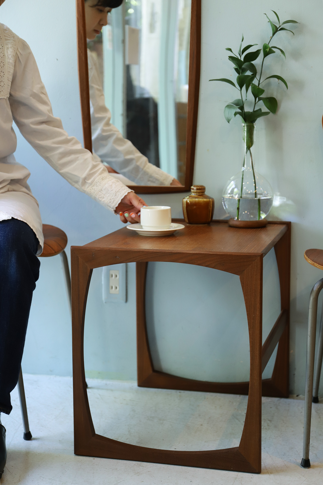 イギリスヴィンテージ ジープラン ネストテーブル サイドテーブル チーク材 ミッドセンチュリー モダン/UK Vintage G-PLAN  Nesting Table Quadrille | FURUICHI/古一